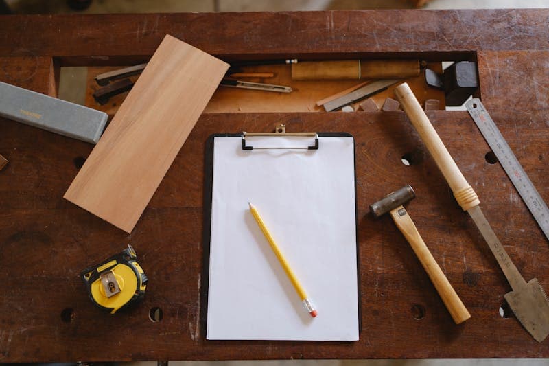 KMP Carpenter Services - Expert نقل اثاث في ابوظبي & Dubai Relocation